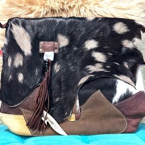 Stylish Cowhide Leather Shoulder Bag